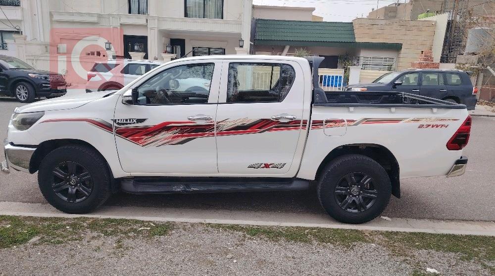 تۆیۆتا هایلۆکس